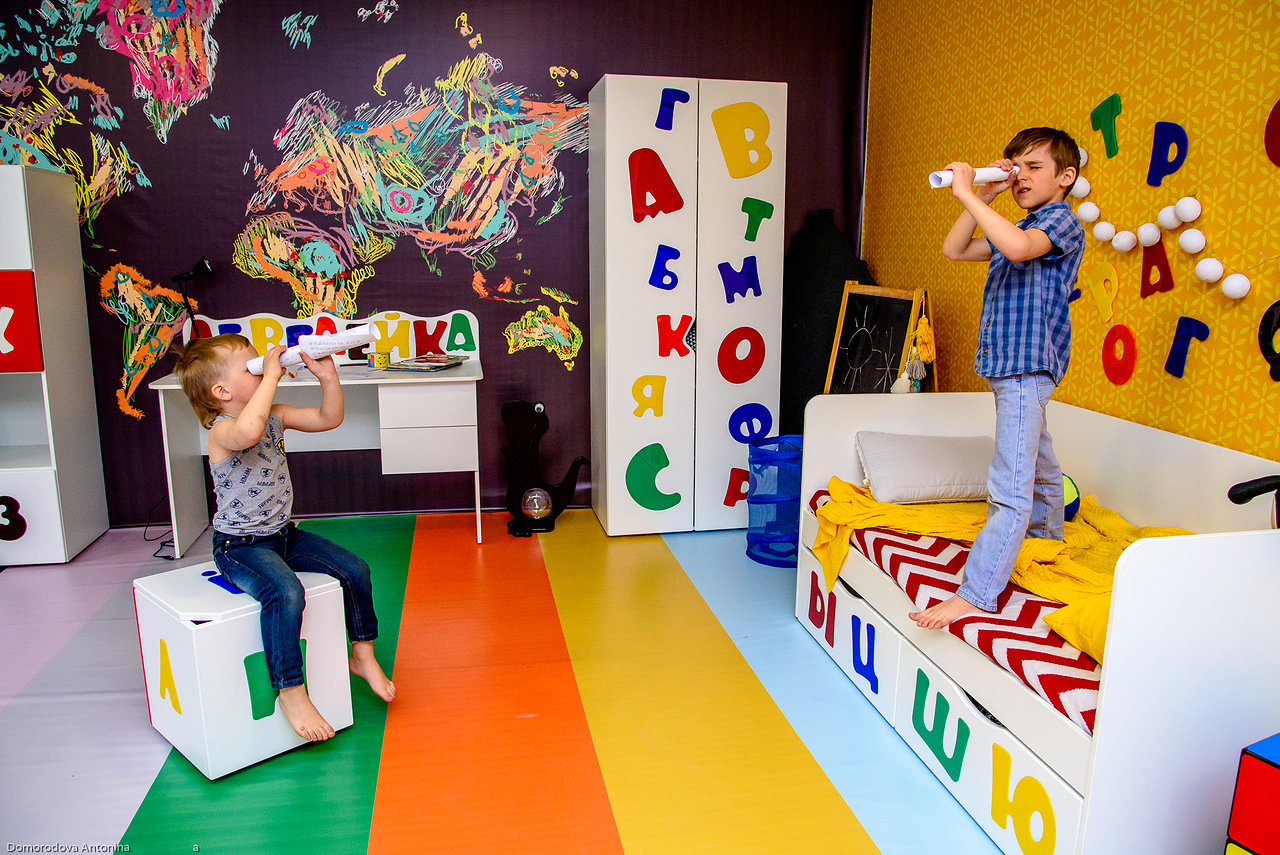 Детский письменный стол с ящиками "Абвгдейка" МАНДАРИН АБВГДЕЙКА 178610 Молочный Santreyd  - Вид №9