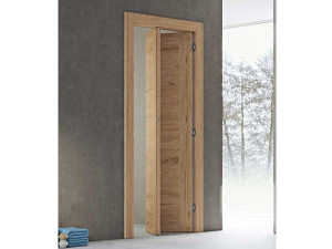 Деревянная книжная дверь