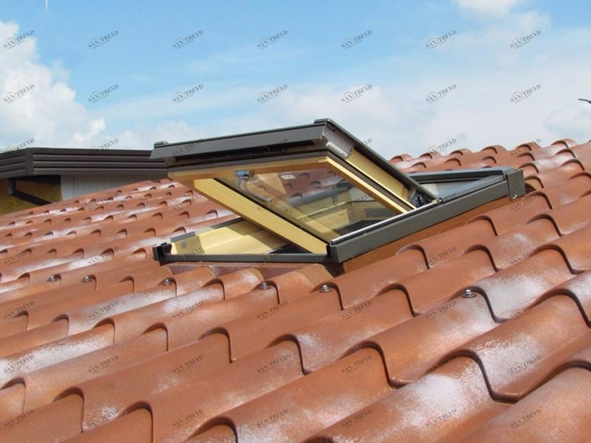 Fakro Мансардное окно с изоляционной панелью sun-id-1477692