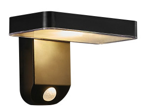 Пластиковые наружные настенные светильники