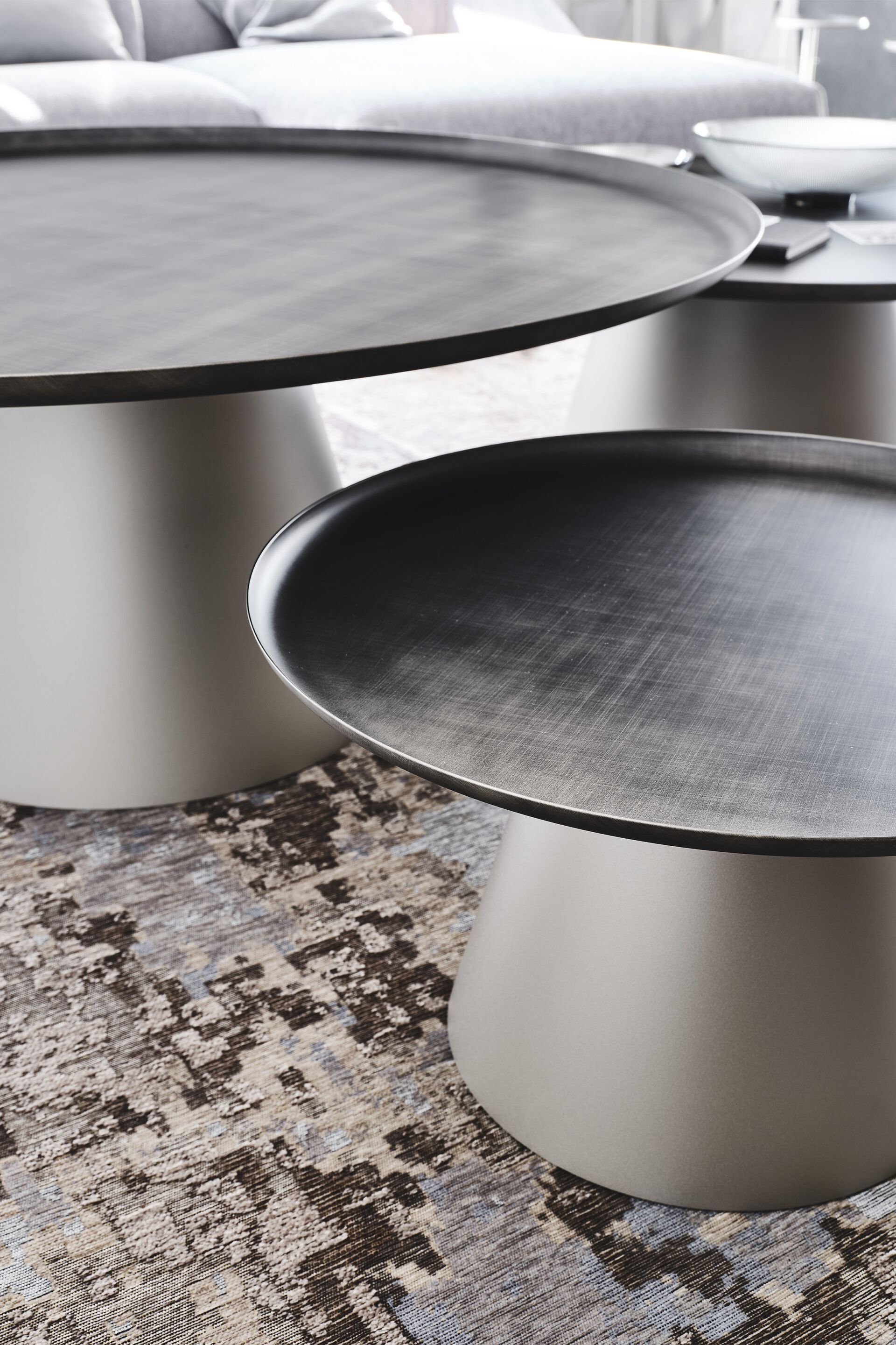 Круглый металлический журнальный столик Cattelan italia AMERIGO ARCH-00097887 - Вид №6