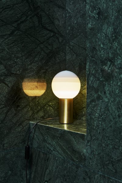 085707 Настольный светильник S черный-латунь Marset Dipping Light  - Вид №2