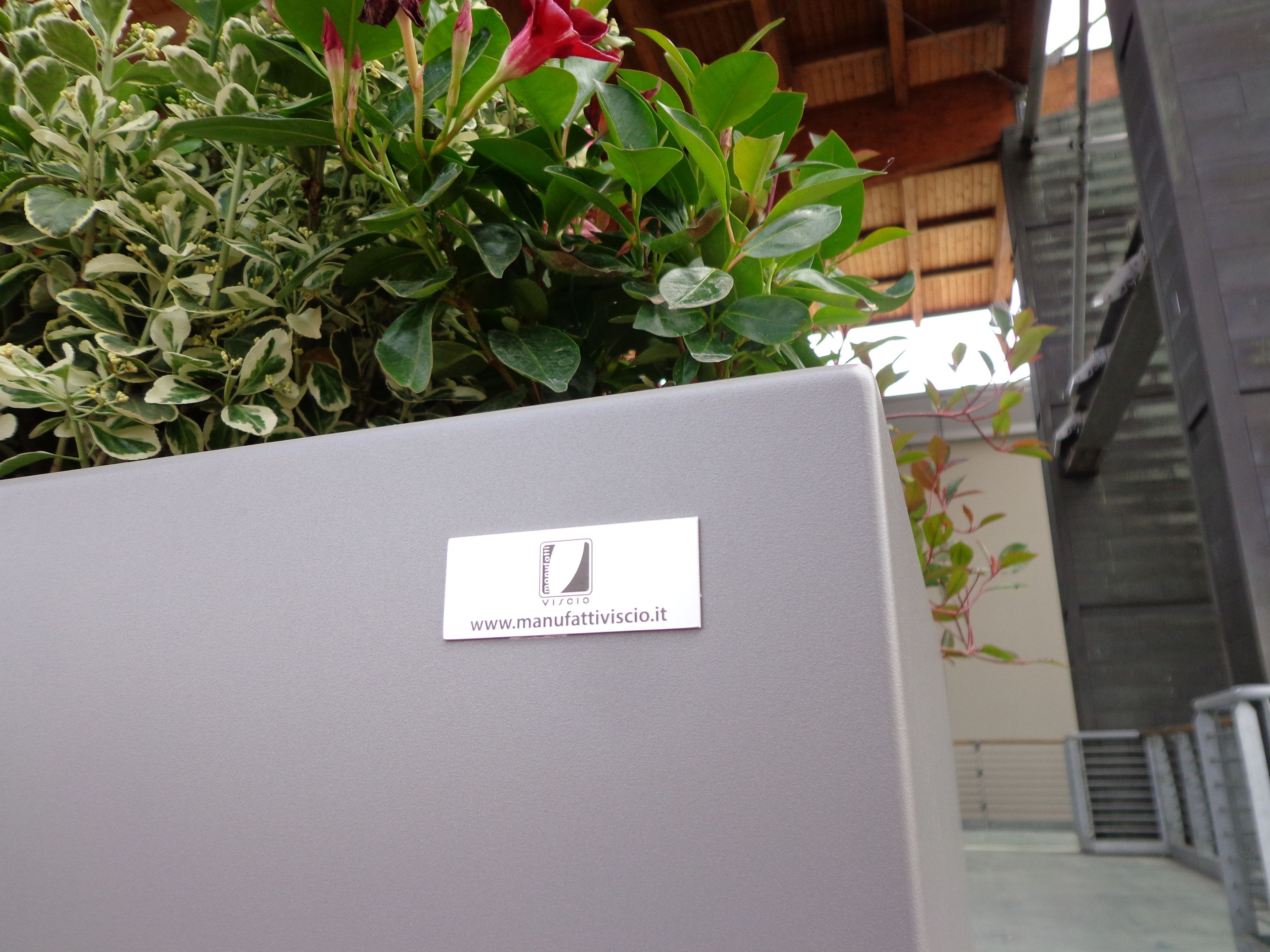 Квадратный плантатор из оцинкованного листа Viscio Urban Design FIORIERA ANTITERRORISMO ARCH-00086632 - Вид №8