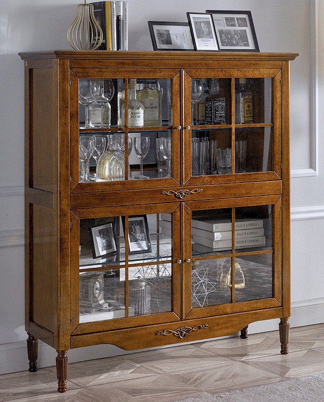 Витрина  TOSATO 16.74 Classic