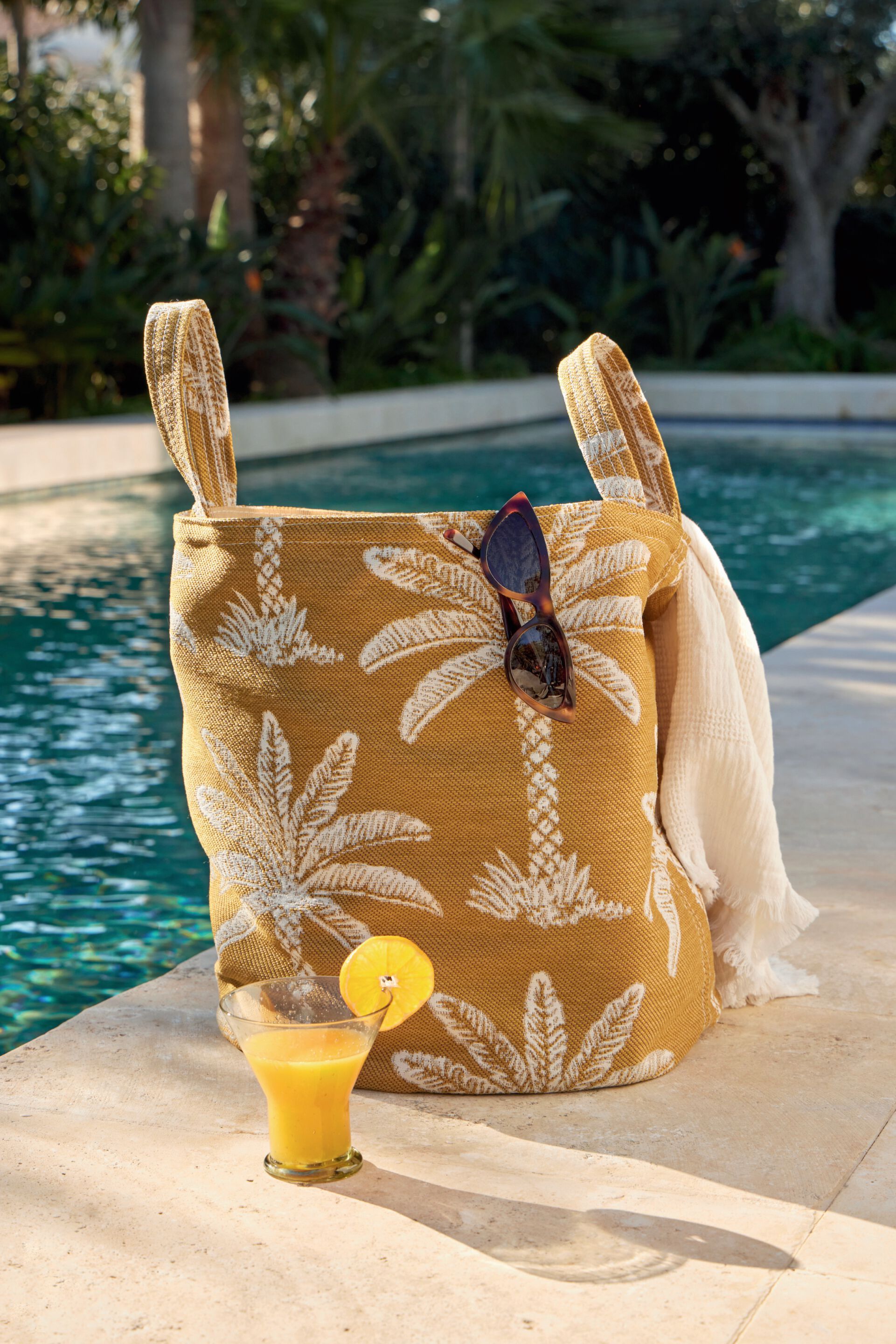 Жаккардовая ткань с цветочным рисунком Élitis Venice Beach ARCH-00141775 - Вид №2