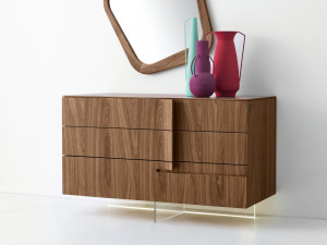 Шкаф из орехового дерева с ящиками