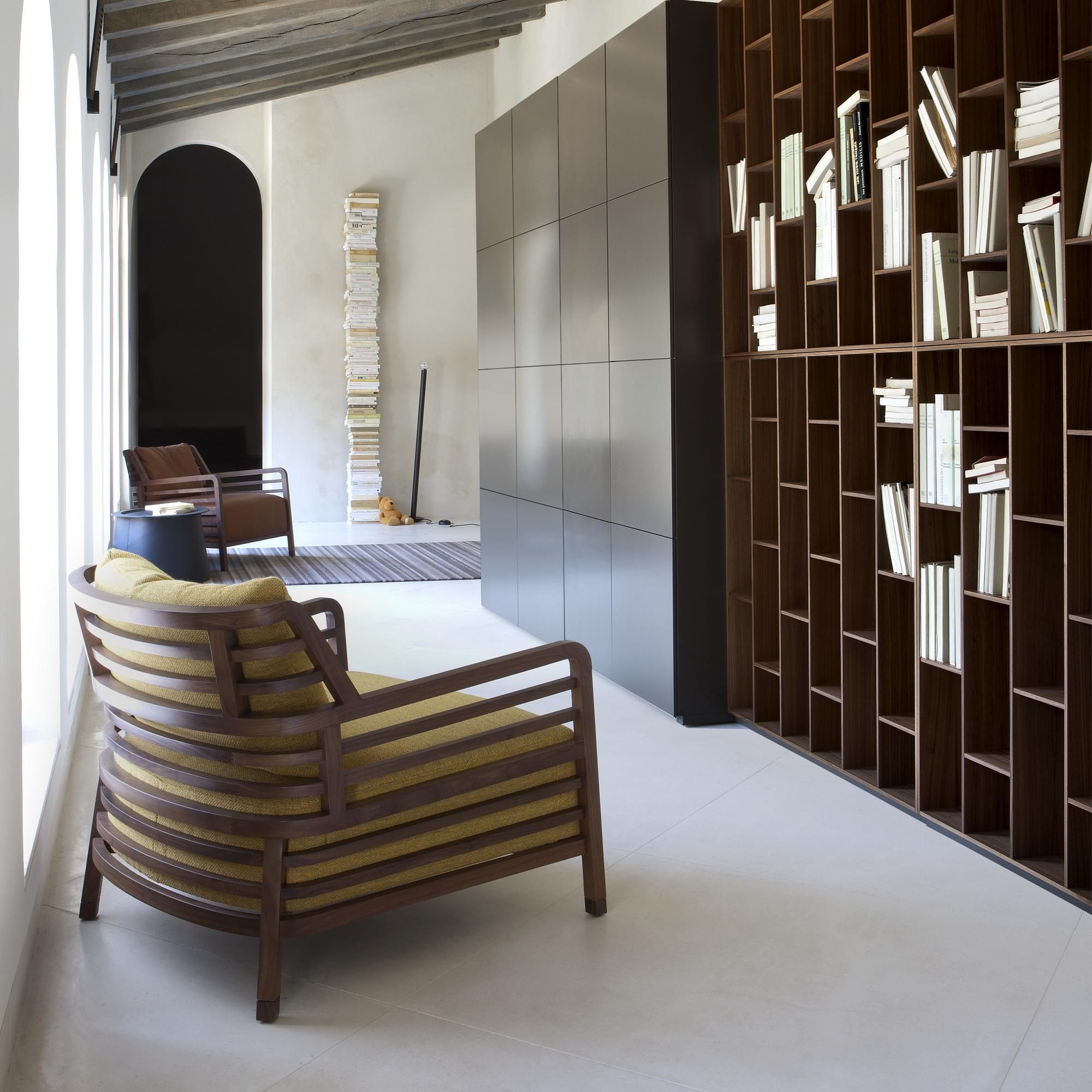 Кожаное кресло с подлокотниками Ligne Roset Лен ARCH-00128805 - Вид №4