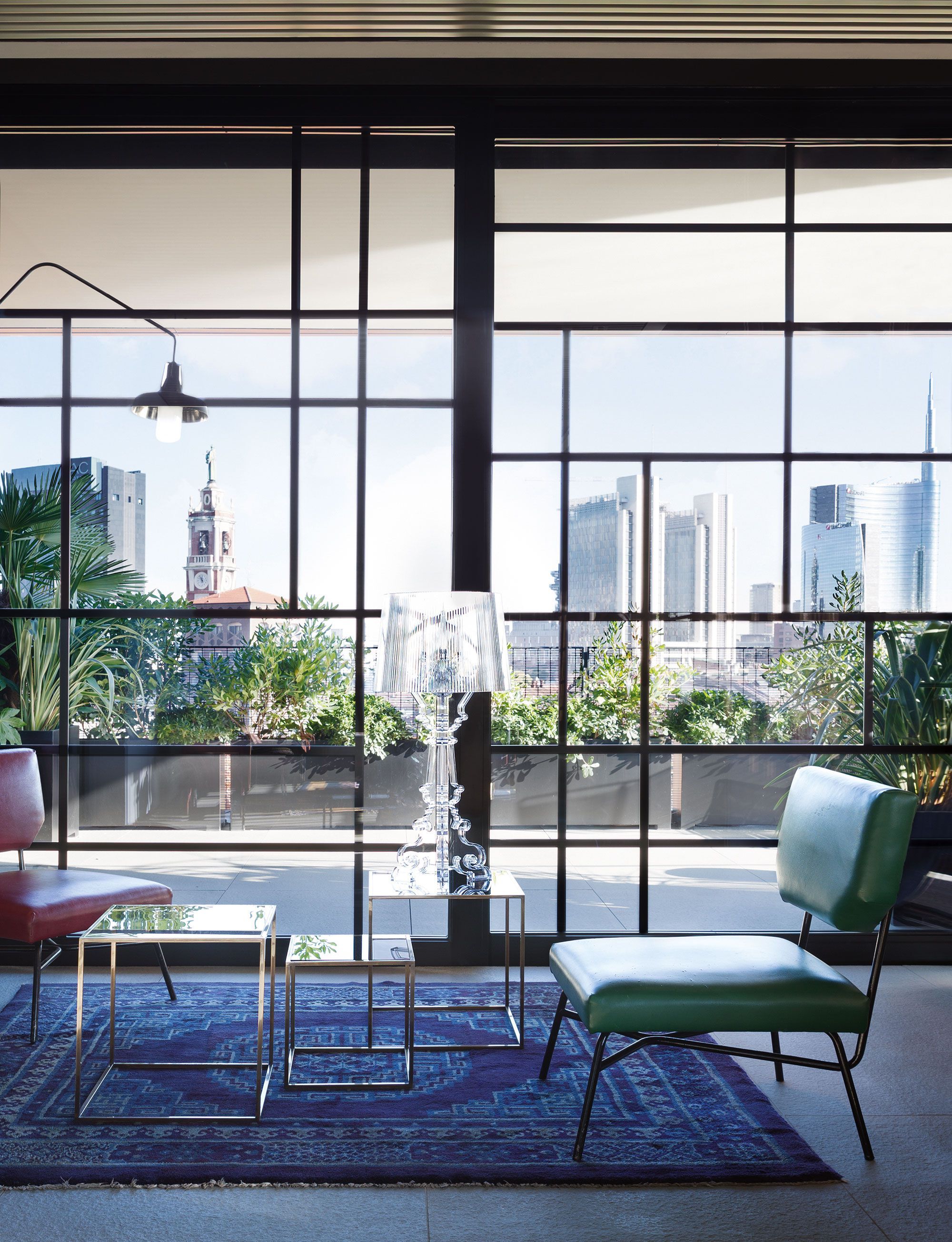 Поликарбонатная светодиодная настольная лампа с регулируемой яркостью Kartell BOURGIE ARCH-00127267 - Вид №6