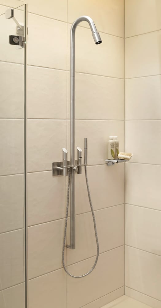 Настенная душевая колонка из нержавеющей стали с ручным душем MGS ARCH-00136241 - Вид №1