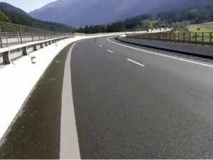 BASF Construction Chemicals Однокомпонентное покрытие на основе метакрилатов в растворителе Masterprotect