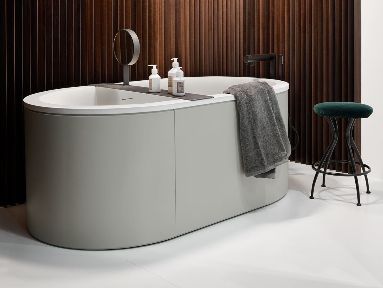 CIBELE-BI+CIBATC-PM ванна Cibele LivingTec cielo Arcadia Ceramica Cielo 