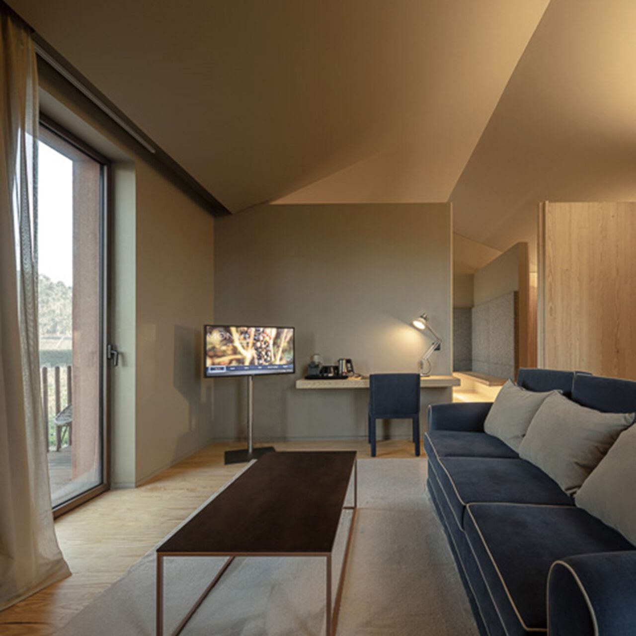 Окно с откидной створкой из закаленного стекла panoramah! AH! TILT & TURN ARCH-00126084 - Вид №5