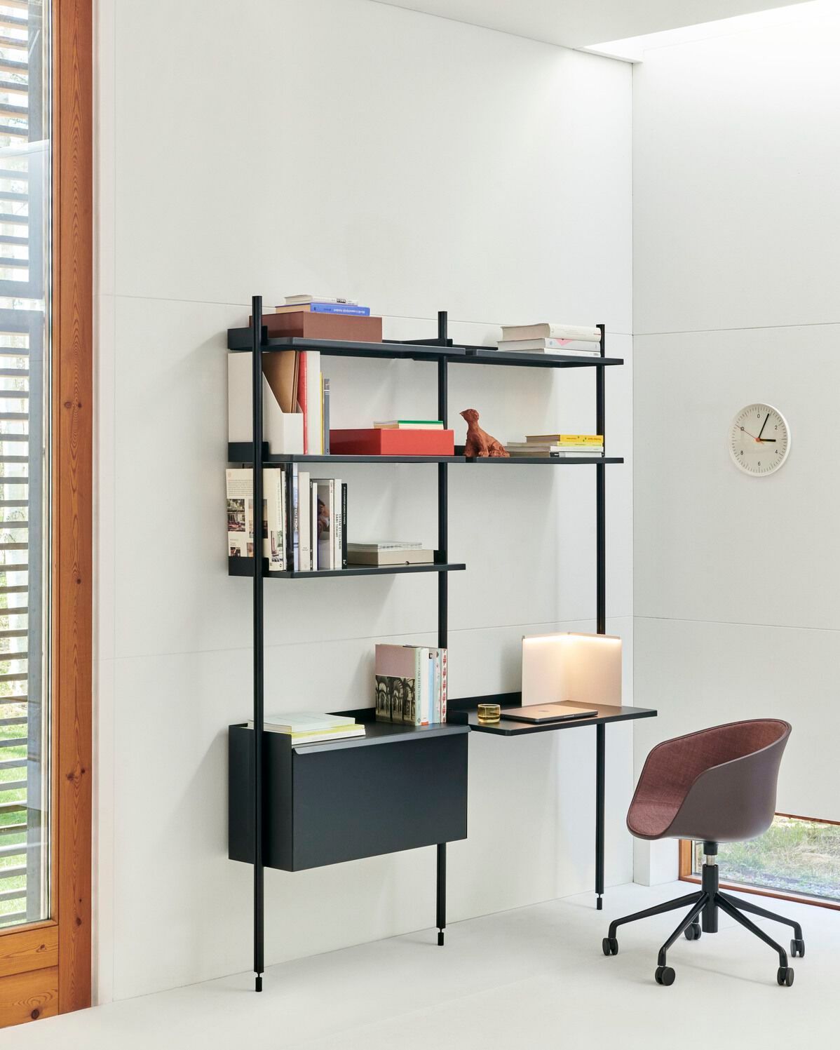 Регулируемое по высоте вращающееся кресло с обивкой Hay About a Chair ARCH-00066459 - Вид №2