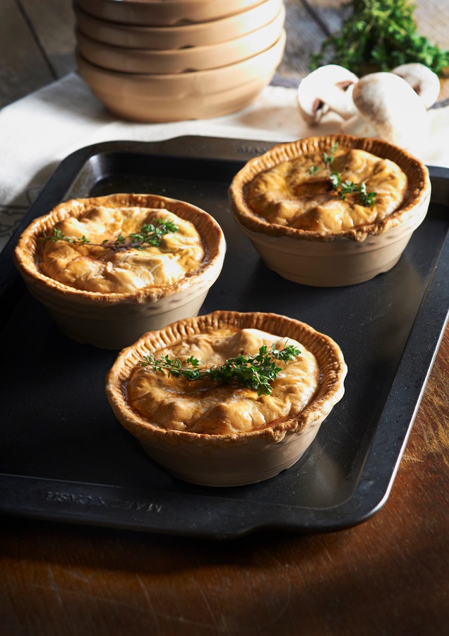 2001.032 Миска для выпечки cane круглая 15 см Mason Cash  - Вид №1