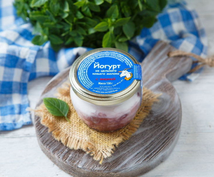 468 Йогурт из козьего молока с вишней 2,8-5,5% Вкусляндия  - Вид №2