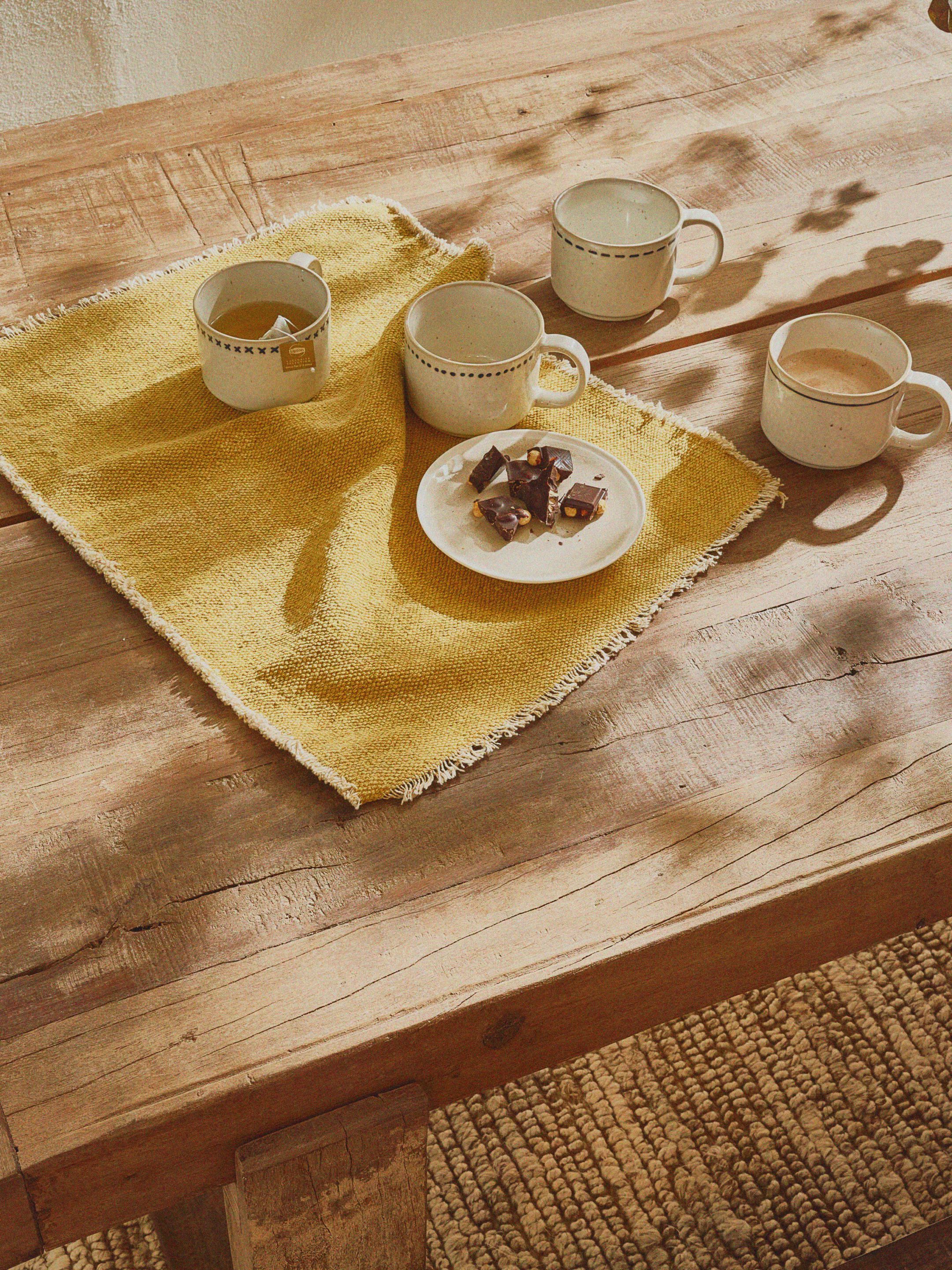 Круглая фарфоровая тарелка для коктейлей POMAX печенье ARCH-00145930 - Вид №3