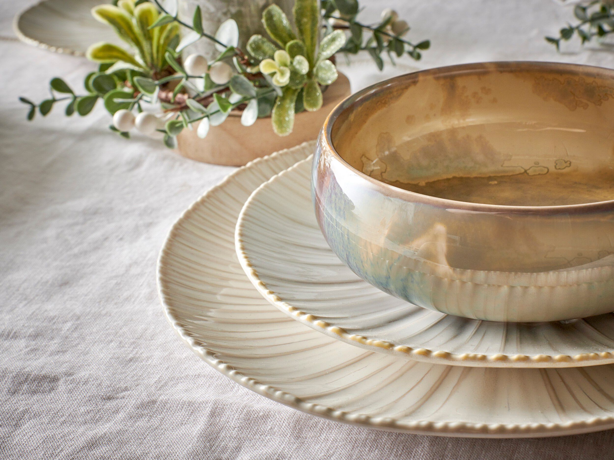 Фарфоровая круглая десертная тарелка POMAX Mysa ARCH-00151584 - Вид №7