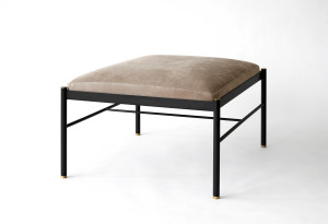 Пуф из искусственной кожи