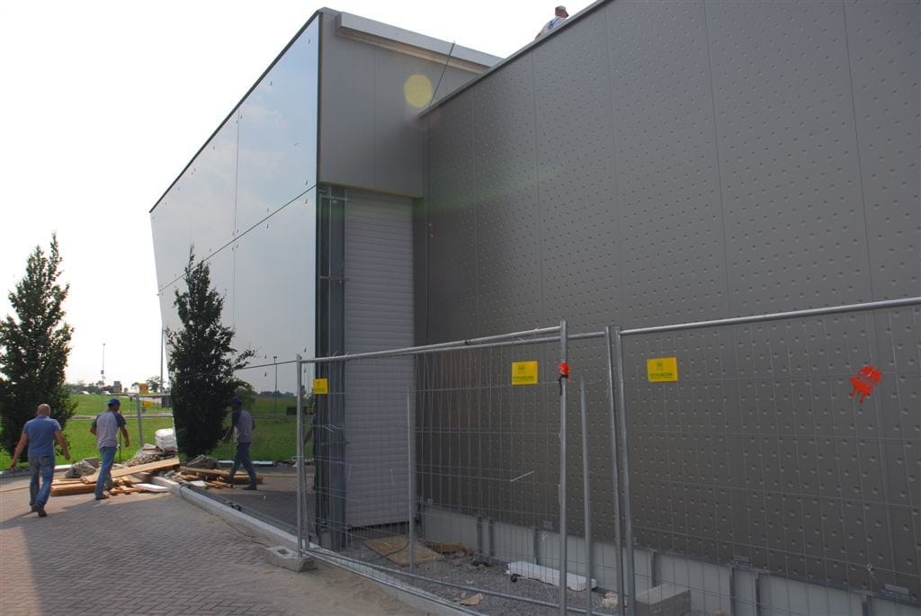 Изолированная металлическая панель для фасада ELCOM SYSTEM ТЕРМОПАРЕТЫ® ARCH-00063678 - Вид №104