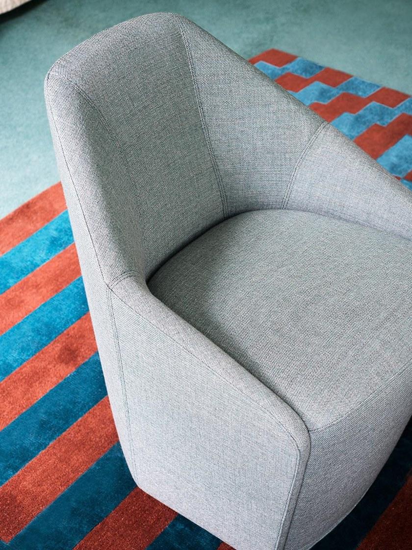 Tacchini Кресло из ткани с подлокотниками sun-id-1375908 - Вид №4