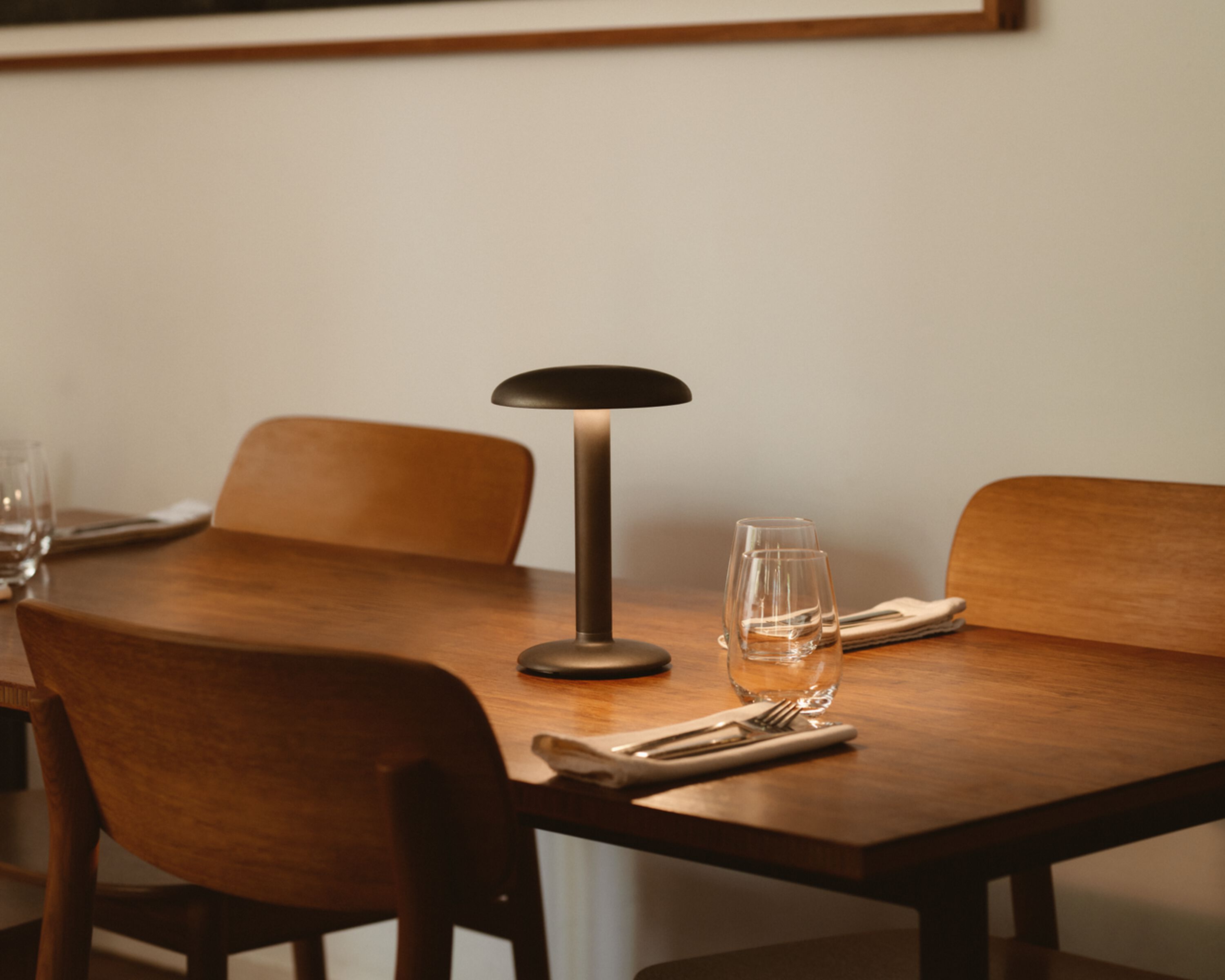 Светодиодная настольная лампа с батарейным питанием In Stock Flos ARCH-00065043 - Вид №2