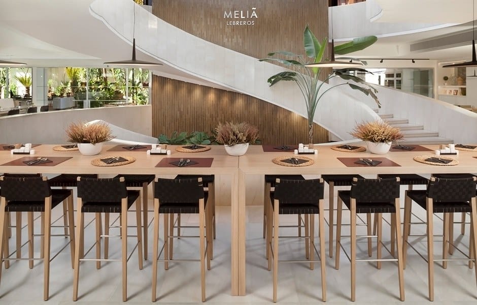 Высокий прямоугольный стол для совещаний Andreu World CLOSED H110CM ARCH-00074309 - Вид №5