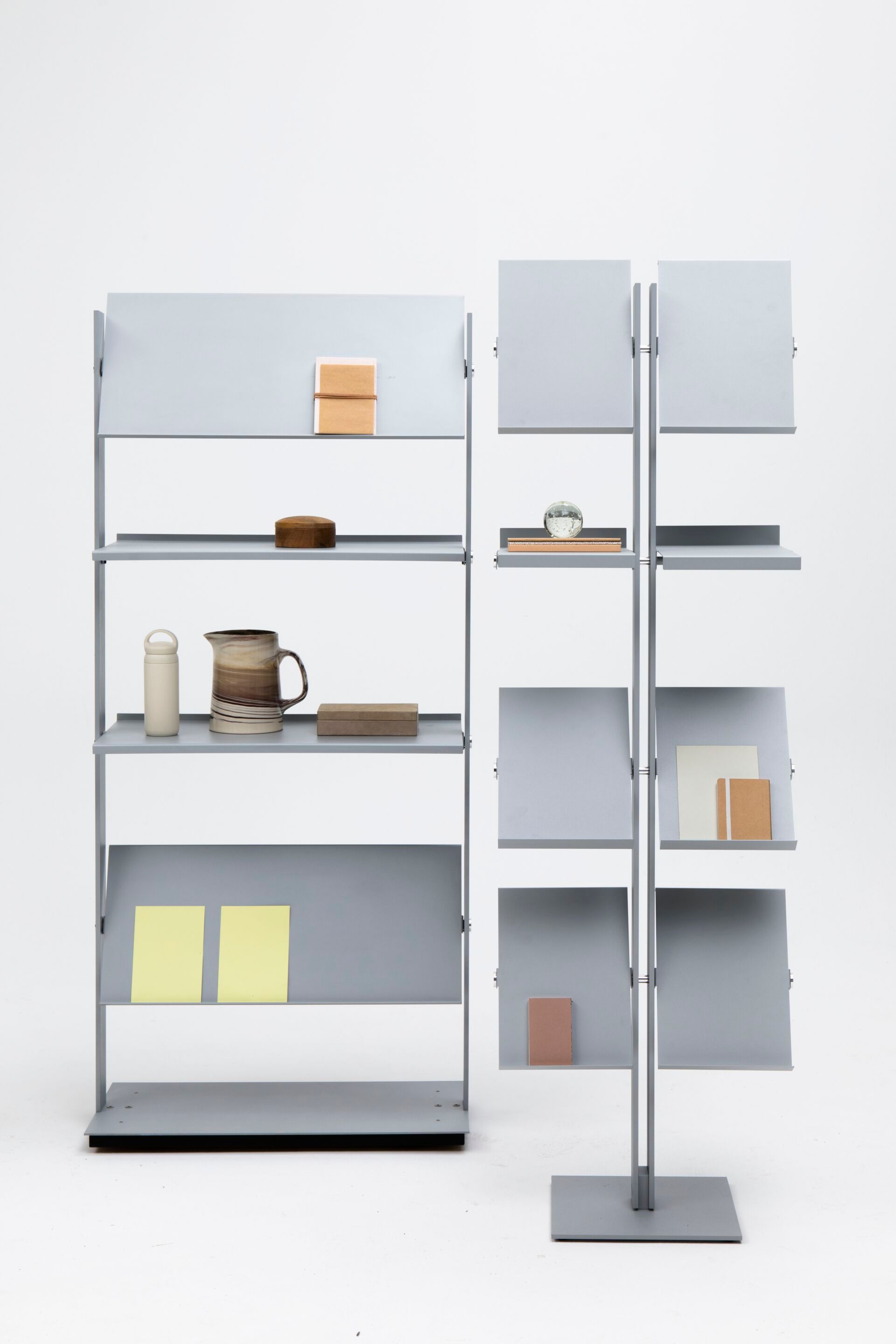 Стальная стойка для журналов с порошковым покрытием Cascando FLEXXIBLE DOUBLE ARCH-00116578 - Вид №2