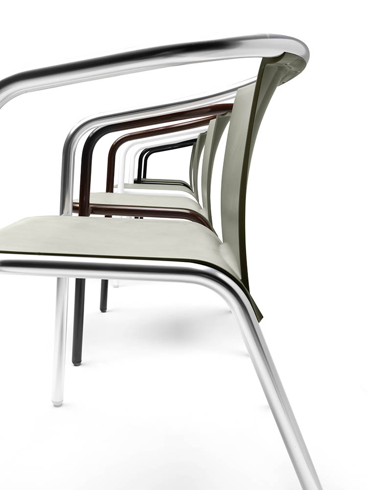 Maré 539 Кресло с анодированным или порошковым алюминиевым каркасом, 4 ножки. Сиденье и спинка полипропиленовые. Et al. Maré MARE - Вид №7