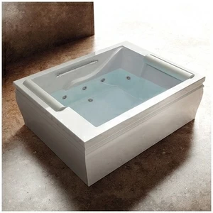 Ванна с гидромассажем белая Gruppo Treesse Blanque 1915 V169B