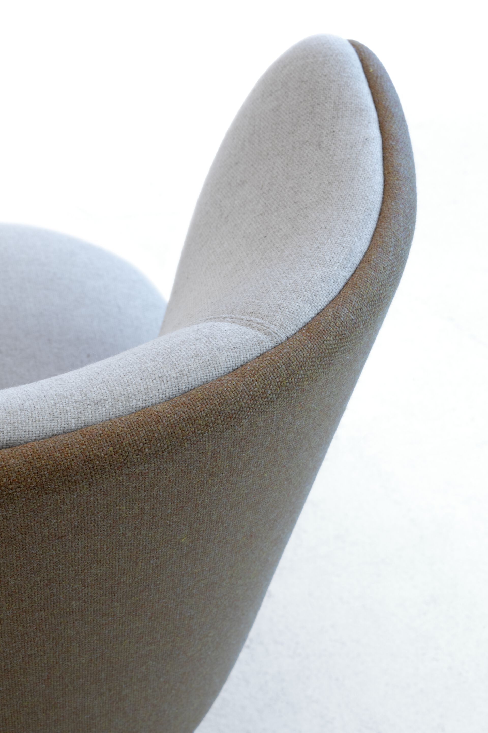 Тканевое кресло для контракта Leyform Alisè Lounge ARCH-00127452 - Вид №8