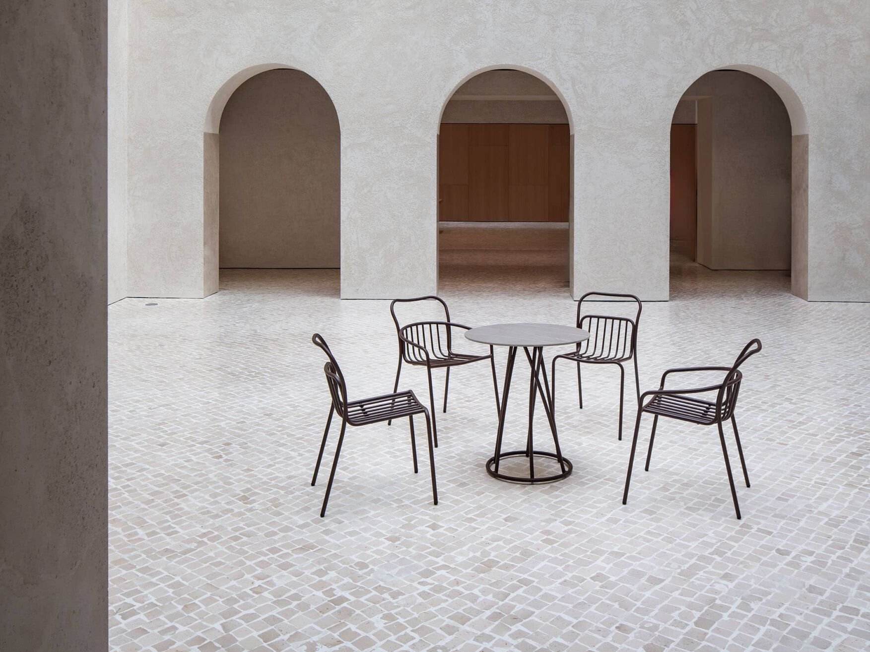 Стальной стул с порошковым покрытием с подлокотниками iSimar Cestat ARCH-00139801 - Вид №4