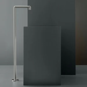 Свободно стоящий излив для умывальника H. 1100 мм  CAR20 CEADESIGN