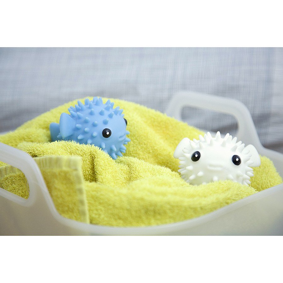 LB09 Набор шариков для стирки puffer fish, 2 шт Kikkerland  - Вид №4