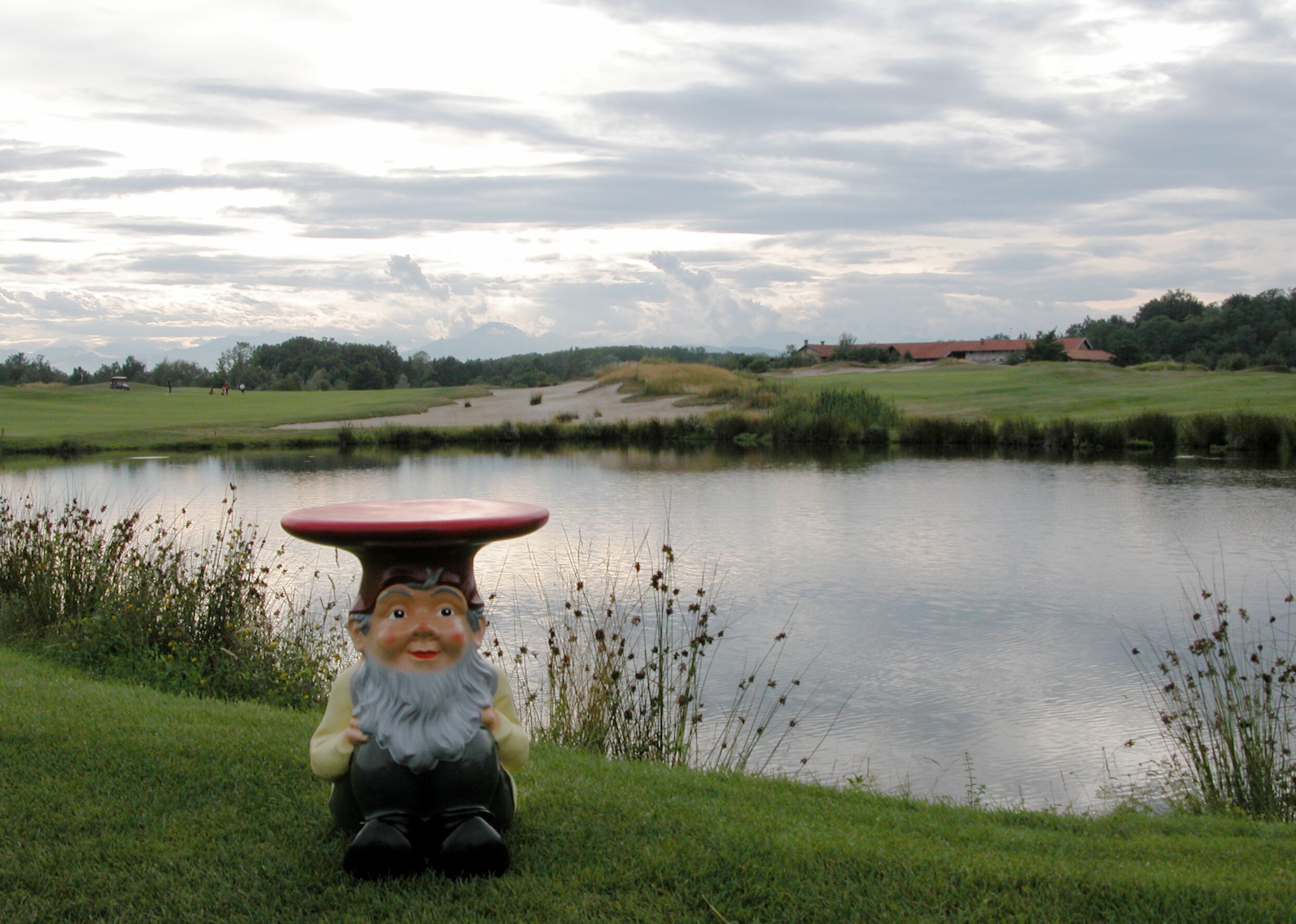 Круглый стол для сада из инженерного пластика Kartell ATTILA ARCH-00116598 - Вид №9