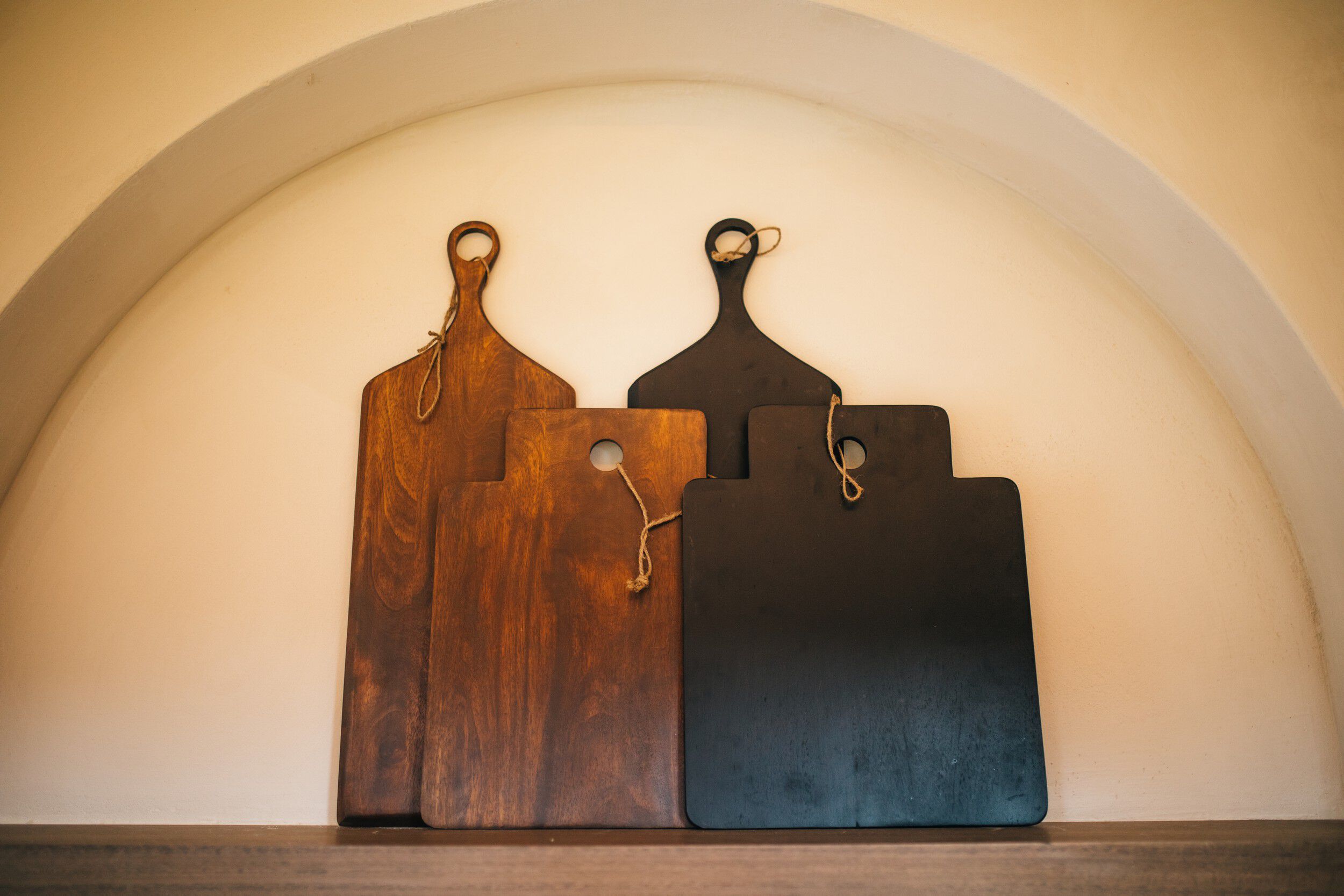 Прямоугольная манго разделочная доска с ручкой POMAX STANFORD ARCH-00151850 - Вид №2