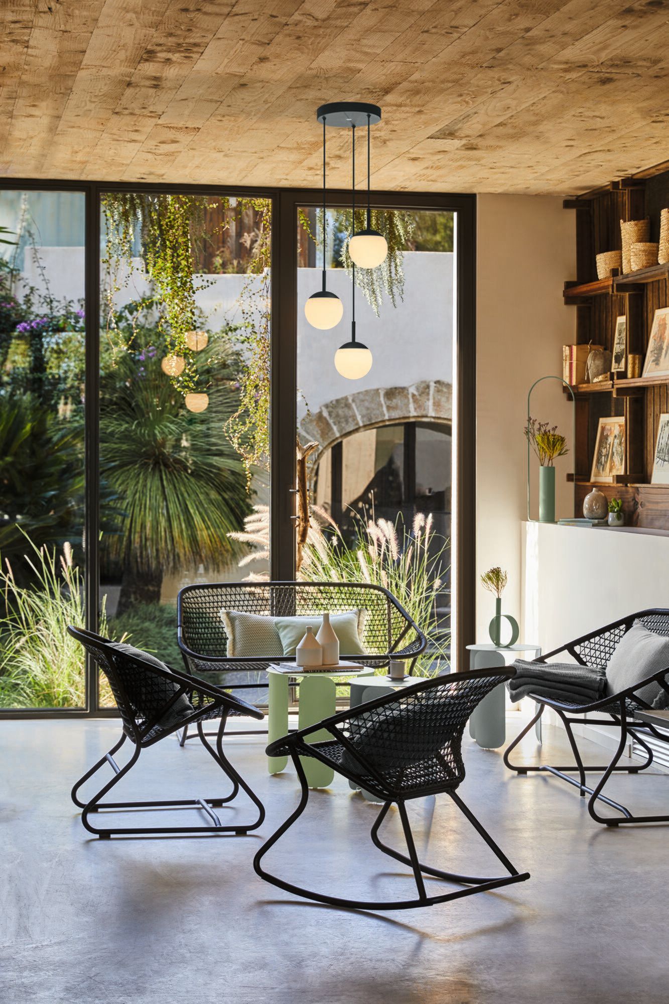 Светодиодный подвесной светильник Fermob Mooon! ARCH-00147347 - Вид №3