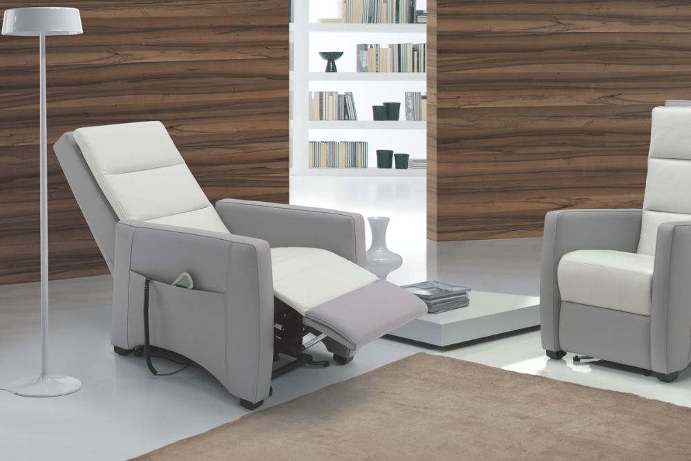 Массажно-Расслабляющие Кресло Lift-Relax 1 Motore  Spaziorelaxitalia  Viola Viola Lift-Relax 1 Motore 