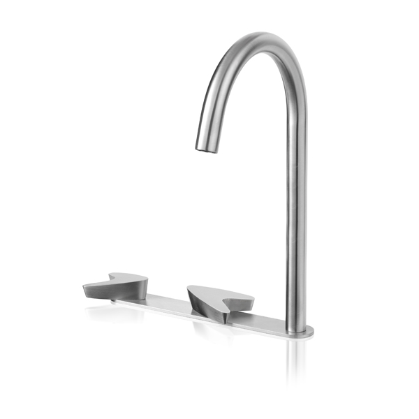 Смеситель на три отверстия для умывальника с изливом ARW132 linki 