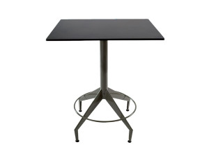 Квадратный стол в HPL