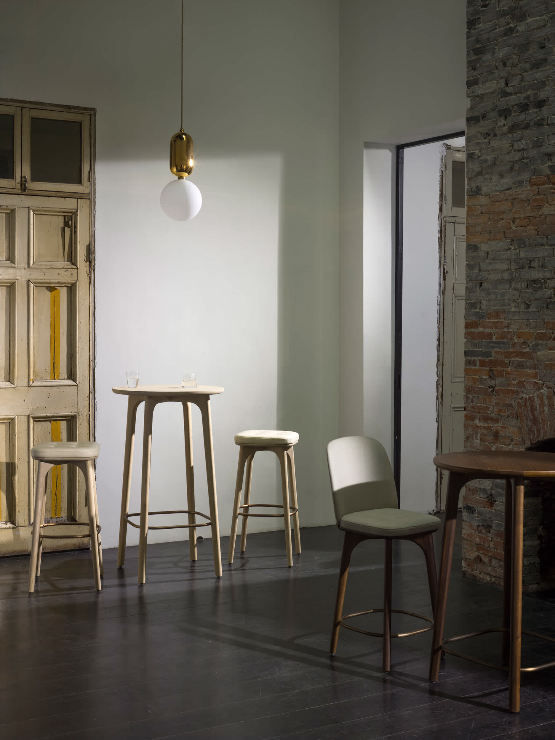 Стол Utility Café H1050 Stellar Works UT-T310-1050 - Вид №1