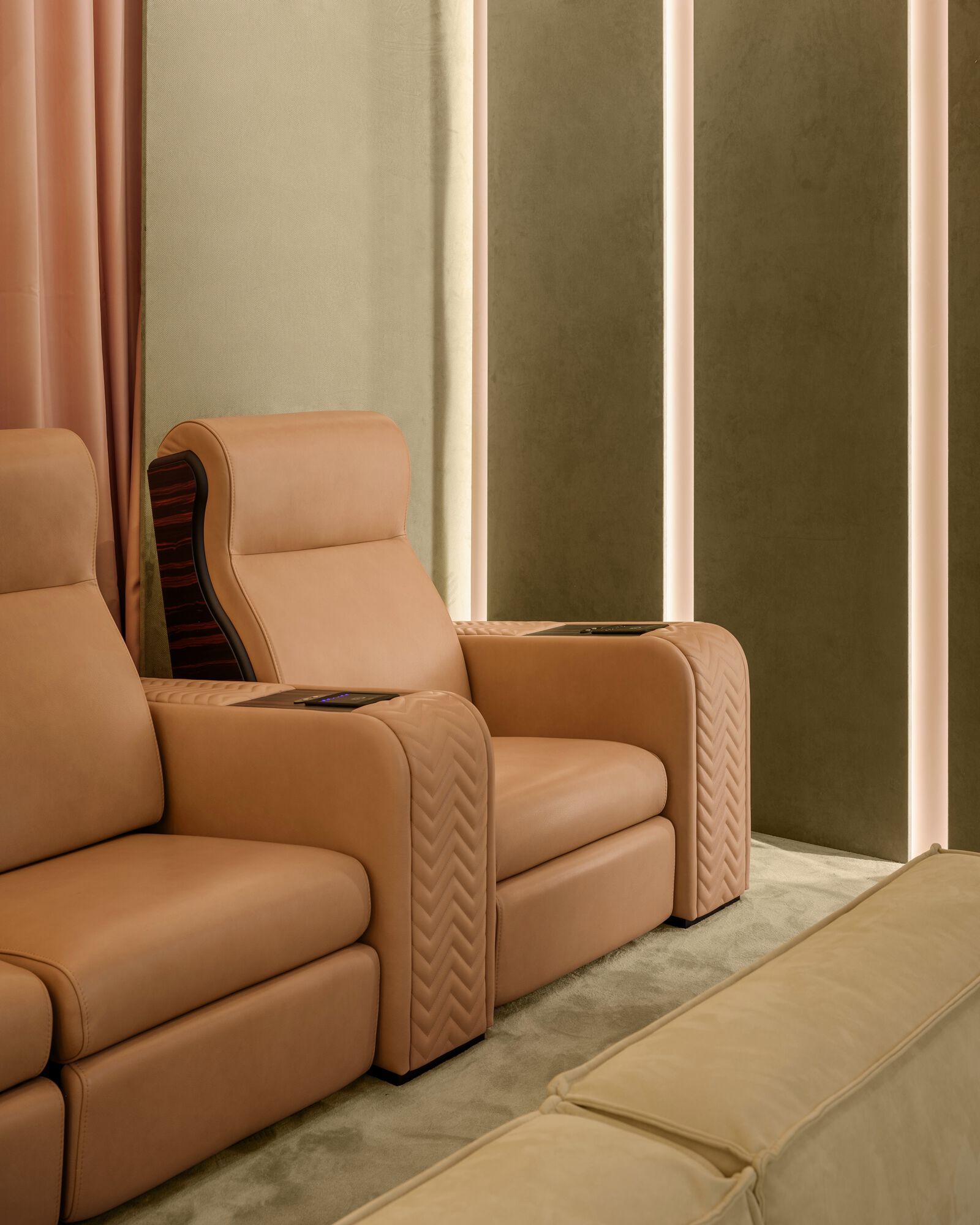 Кожаное кресло с подлокотниками Vismara Design Онассис ARCH-00029954 - Вид №8