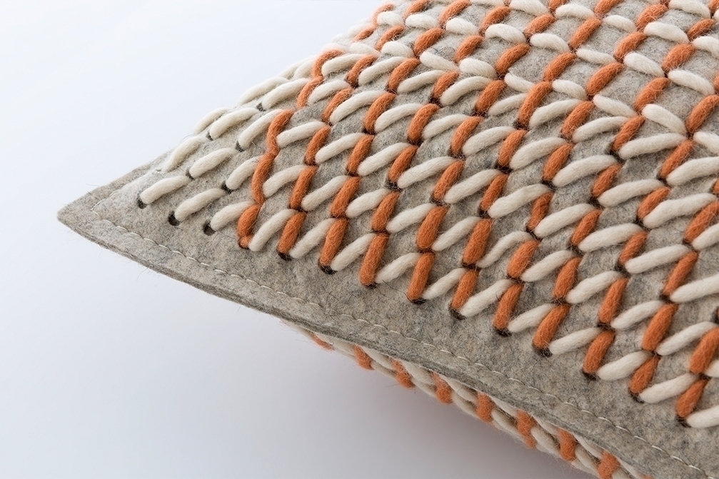 070804 Подушка Coral 50x50 см GAN Canevas Geo - Вид №1