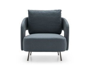 Тканевое кресло с подлокотниками