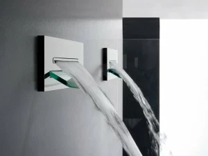 ZAZZERI Настенная лейка для душа с водопадом Shirò