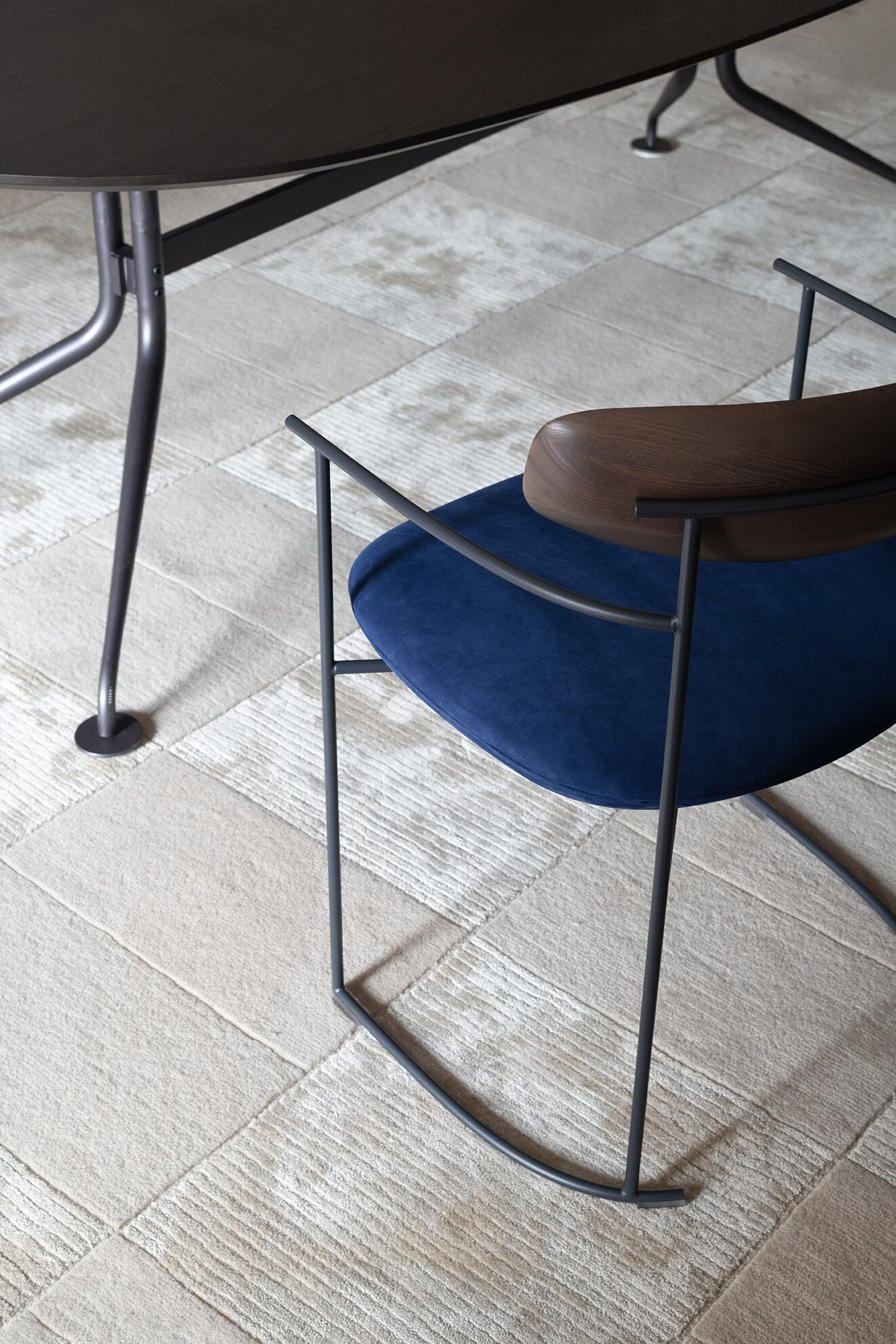 Съемное кресло из ткани и металла Potocco Keel ARCH-00150146 - Вид №3