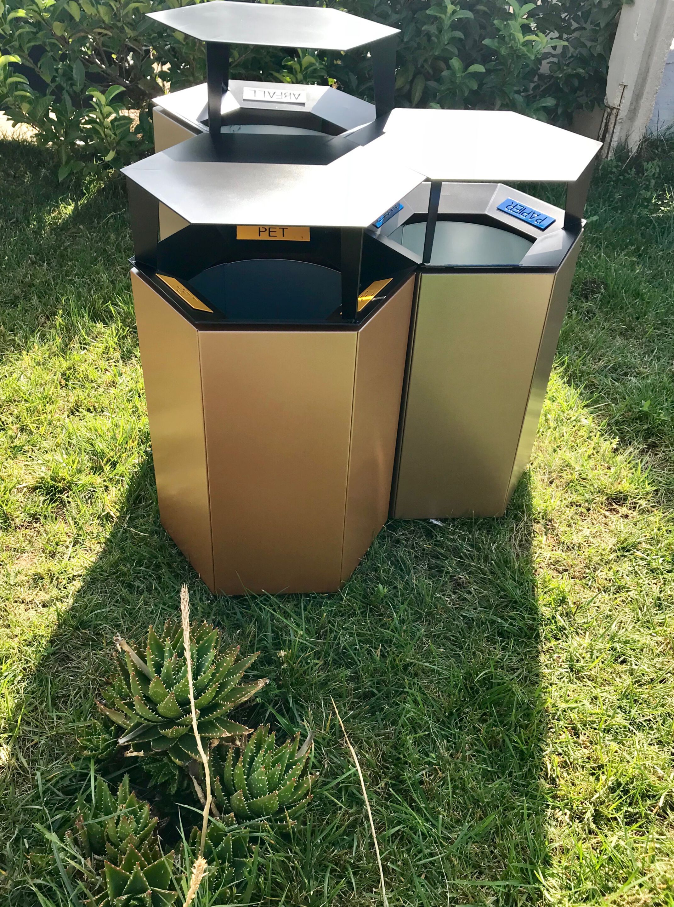 Наружная стальная стойка для мусора для утилизации отходов CITYSì BEEHIVE ARCH-00085912 - Вид №6