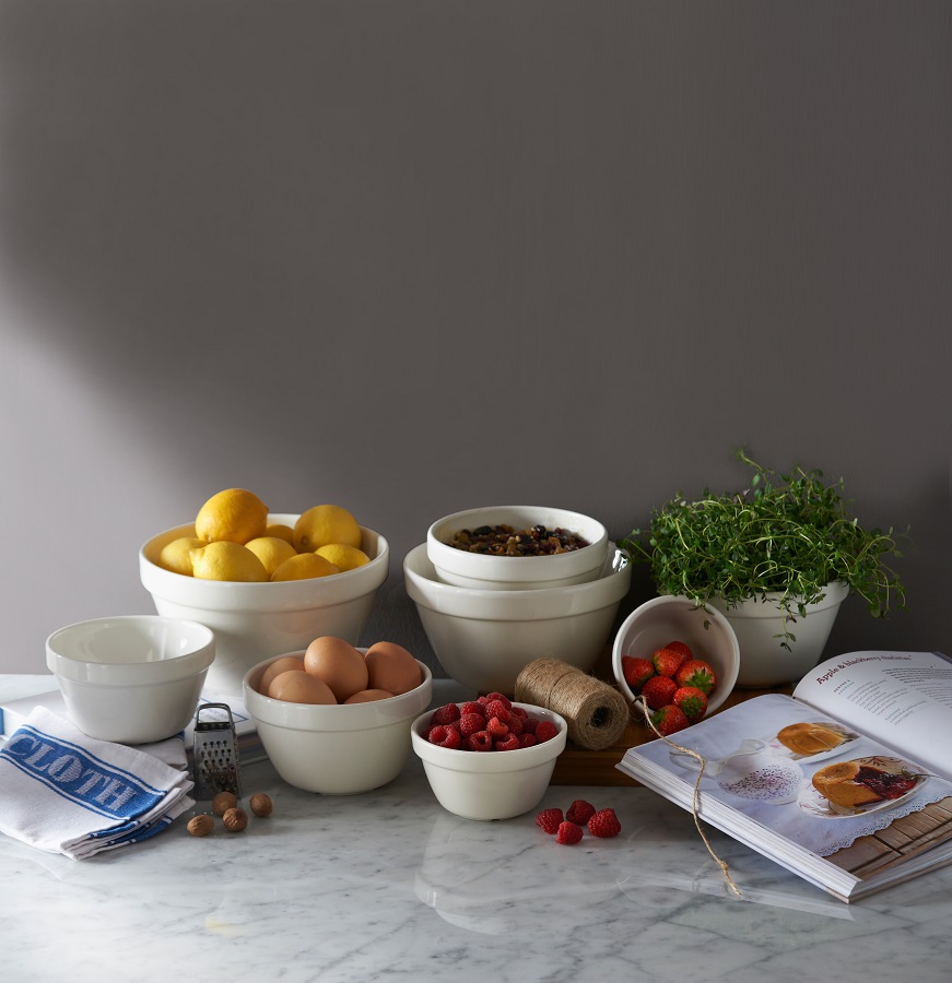 2005.006 Форма для пудинга original 12,5 см белая Mason Cash  - Вид №1