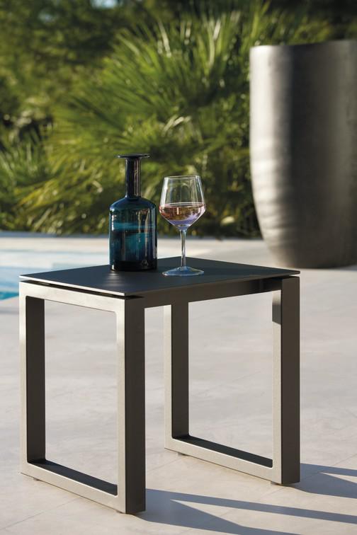 Приставные столики pa lava 46см x 46см Manutti Fuse MNST925 - Вид №3