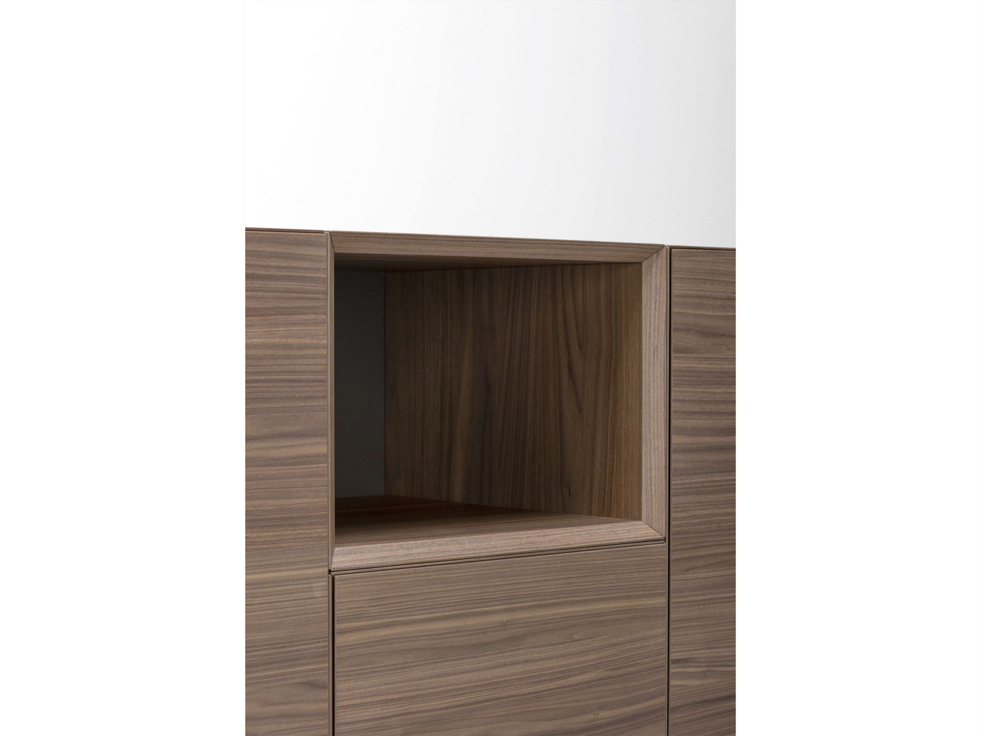 Деревянный шкаф Kristalia Avenue ARCH-00134251 - Вид №5