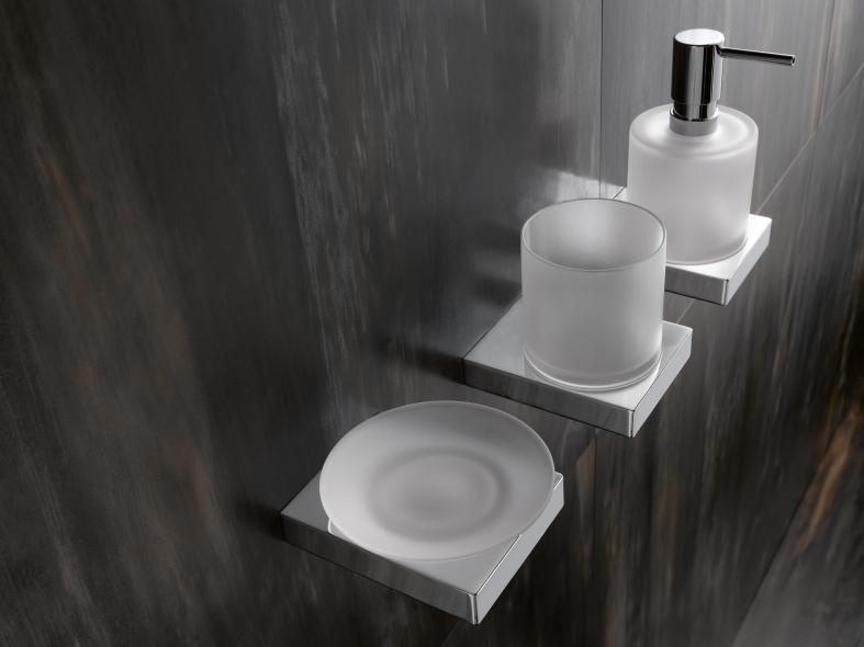 100.02.11145 Мыльница с держателем HEWI USA Produkte  - Вид №2